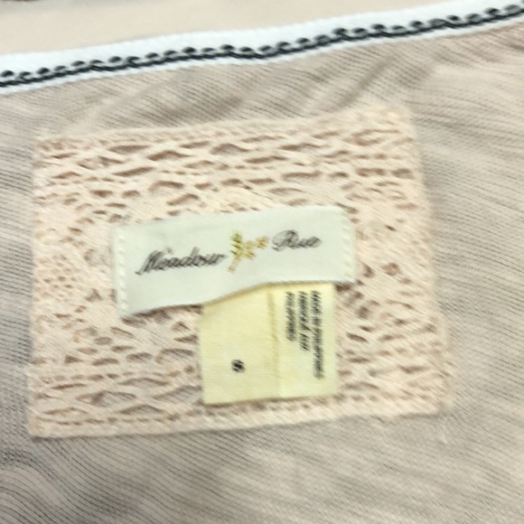 Anthropologie Meadow Rue Pink Lace Peplum Top Size Small - Picture 9 of 10